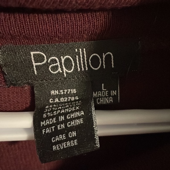 Burgundy Turtleneck sweater -Large - Picture 3 of 5